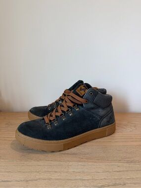 Forsake Women’s High Top Outdoor Sneaker